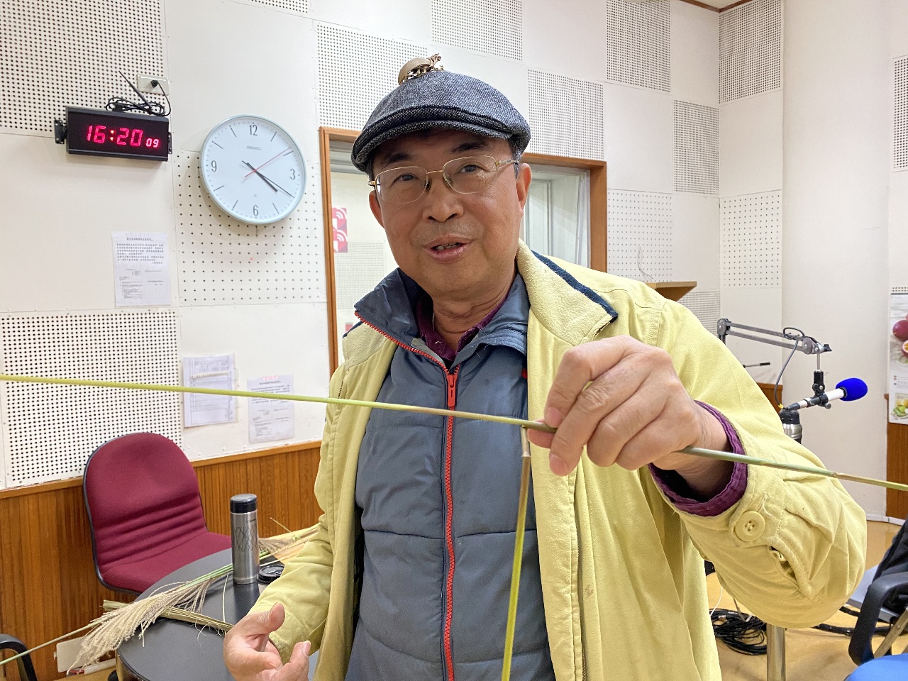 以草編為媒介，編織文化傳承與人生