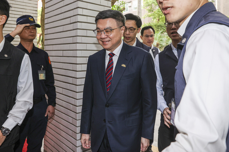 北市續辦班班有鮮乳 卓榮泰肯定：地方政府應該這樣做