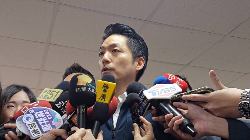 蔣萬安赴藍營北檢集會 民進黨北市議會黨團痛批：市長帶頭衝撞警方     台灣之光！ 蘇姿丰、朱浩偉榮登《時代雜誌》2025年百大影響力人物榜