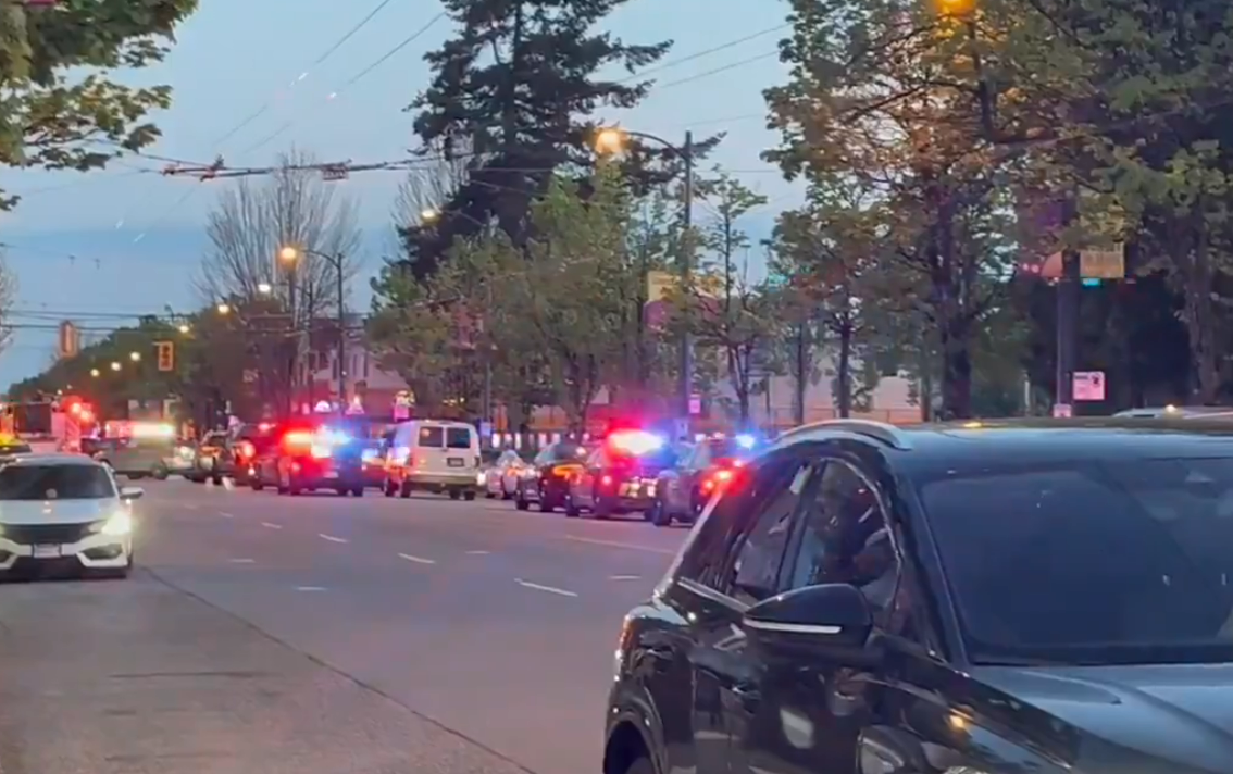 溫哥華街頭慶典遇汽車衝撞群眾 警方：造成至少9死