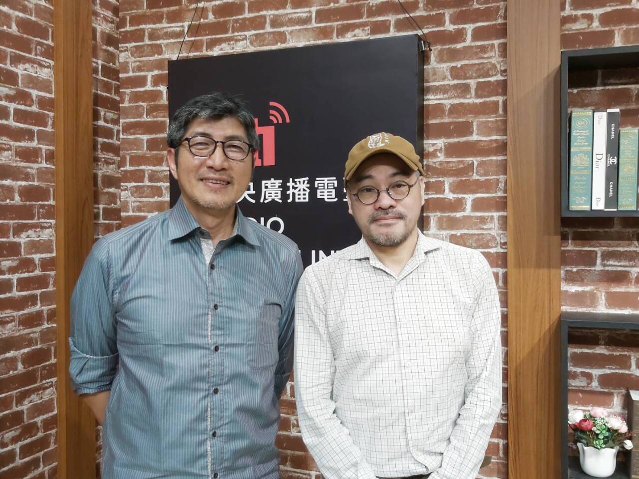 從漫畫少年到薄霧書店的旅程∕專訪知名設計師蔡南昇
