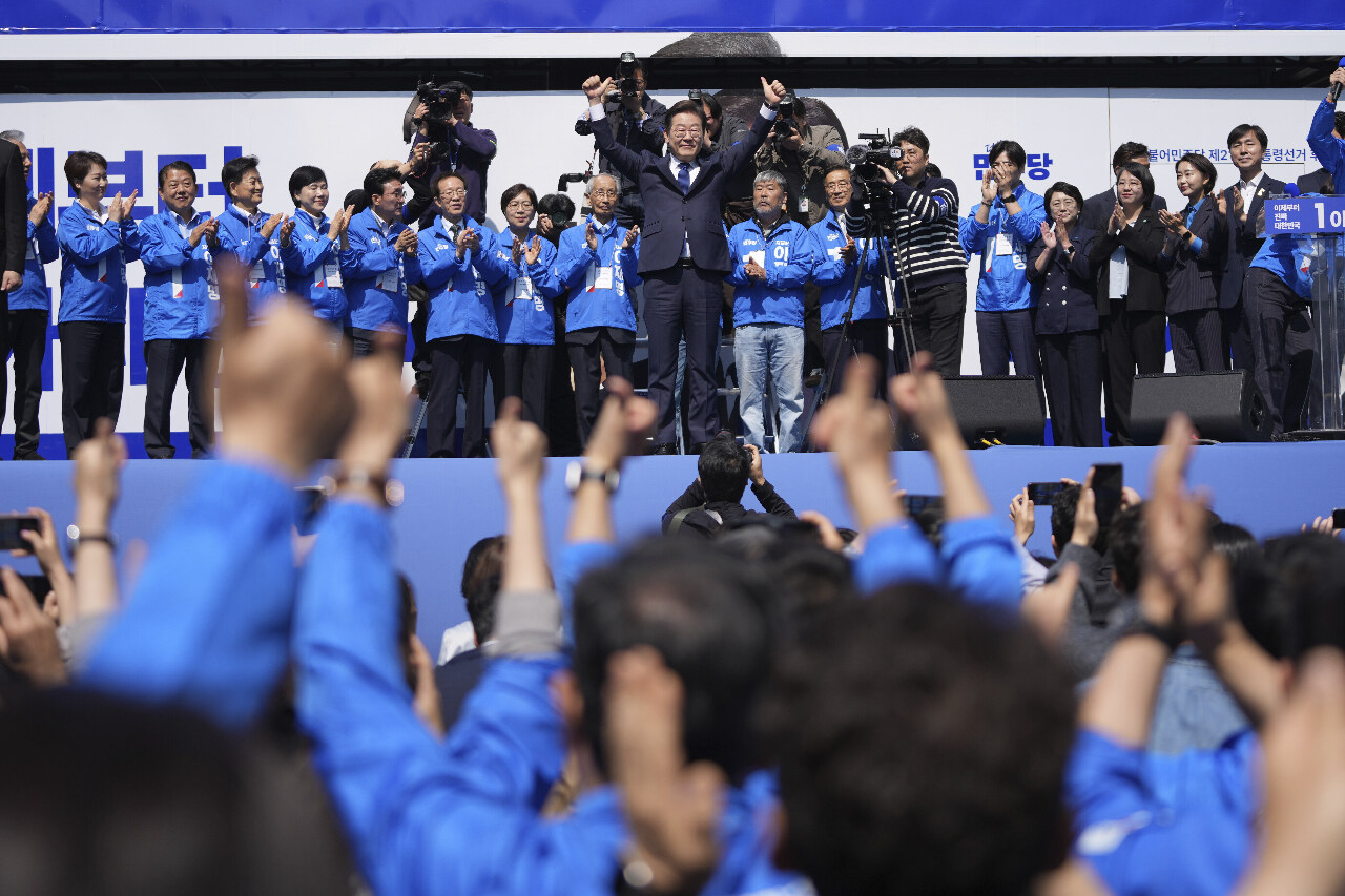 李在明對決金文洙 南韓總統選戰開跑聚焦經濟議題