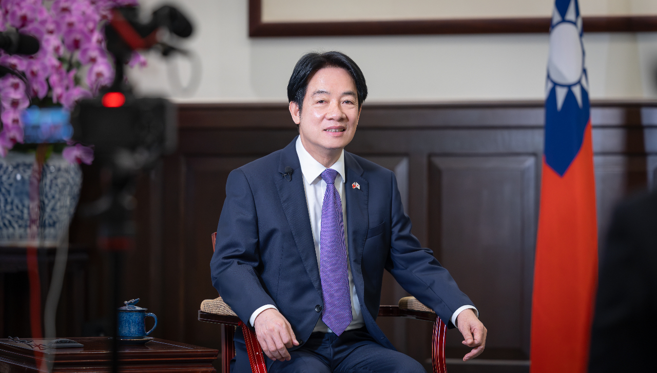 民進黨團遞狀釋憲總預算、財劃法     賴清德總統接受日經新聞專訪  期盼與美、日、荷蘭 組「半導體非紅供應鏈」     蔡英文英國會演說 強調「台灣存在嚇阻中國擴張野心」