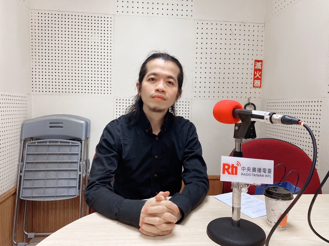 氣味的記憶:當代製香中的時間、美學與文化行動