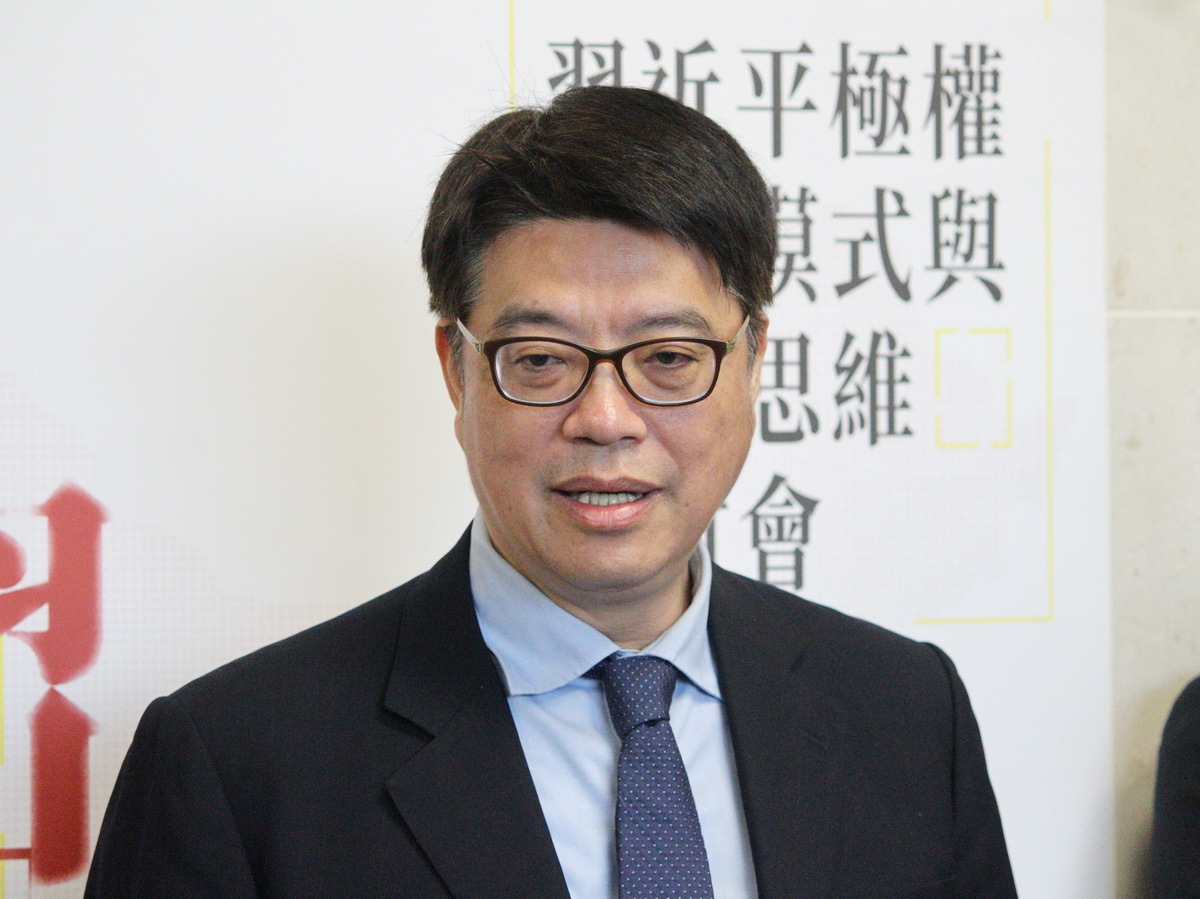 邱垂正：只要陸配願遵守法律 不用擔心到期撤戶籍
