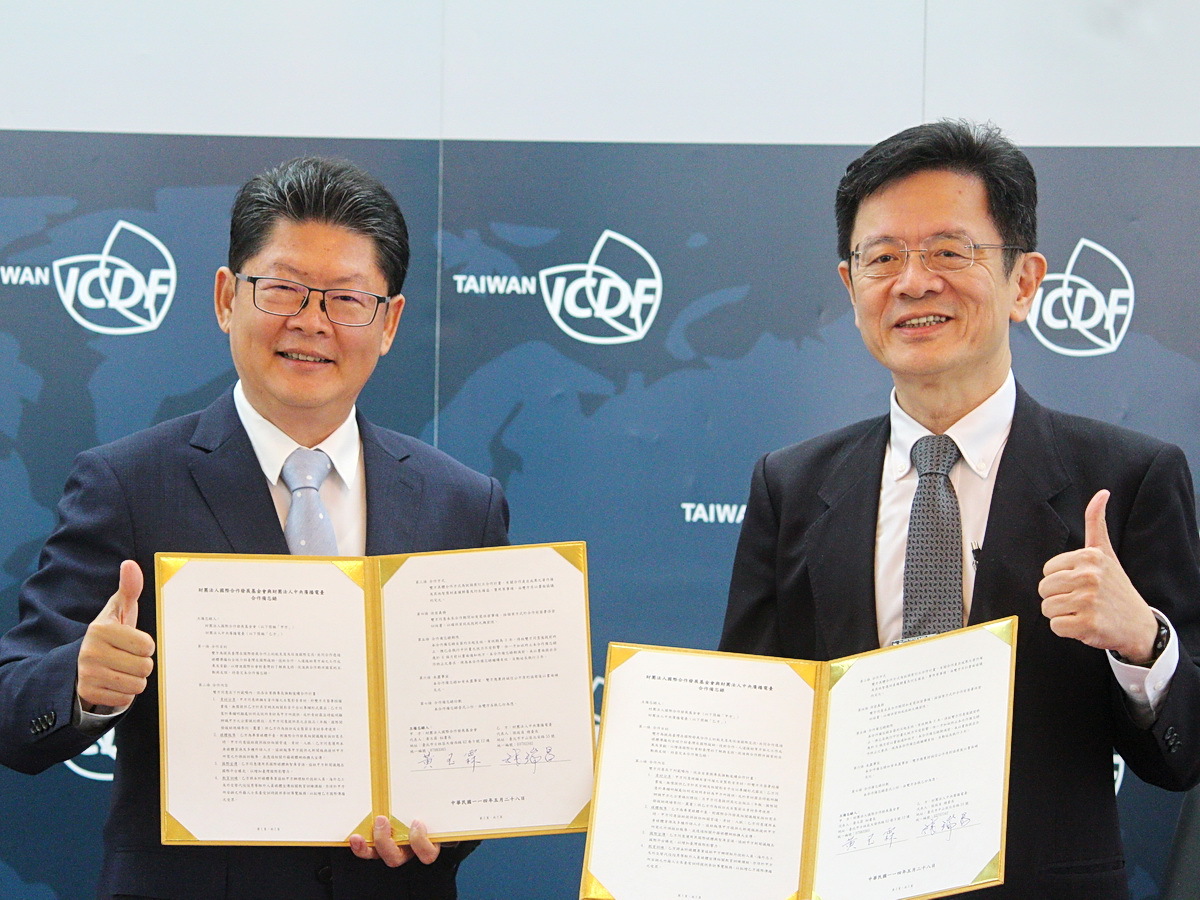 國合會攜手央廣簽MOU 黃玉霖：1加1大於2