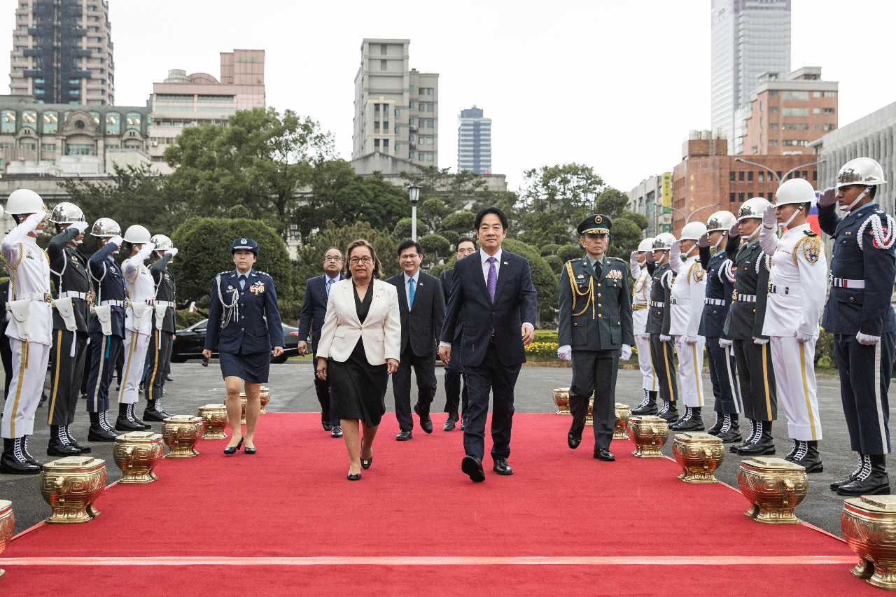 賴總統軍禮歡迎馬紹爾總統 海妮：持續支持台灣的國際參與