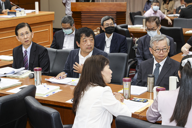 人工智慧基本法草案難達共識 數發部版本7/15提出再討論